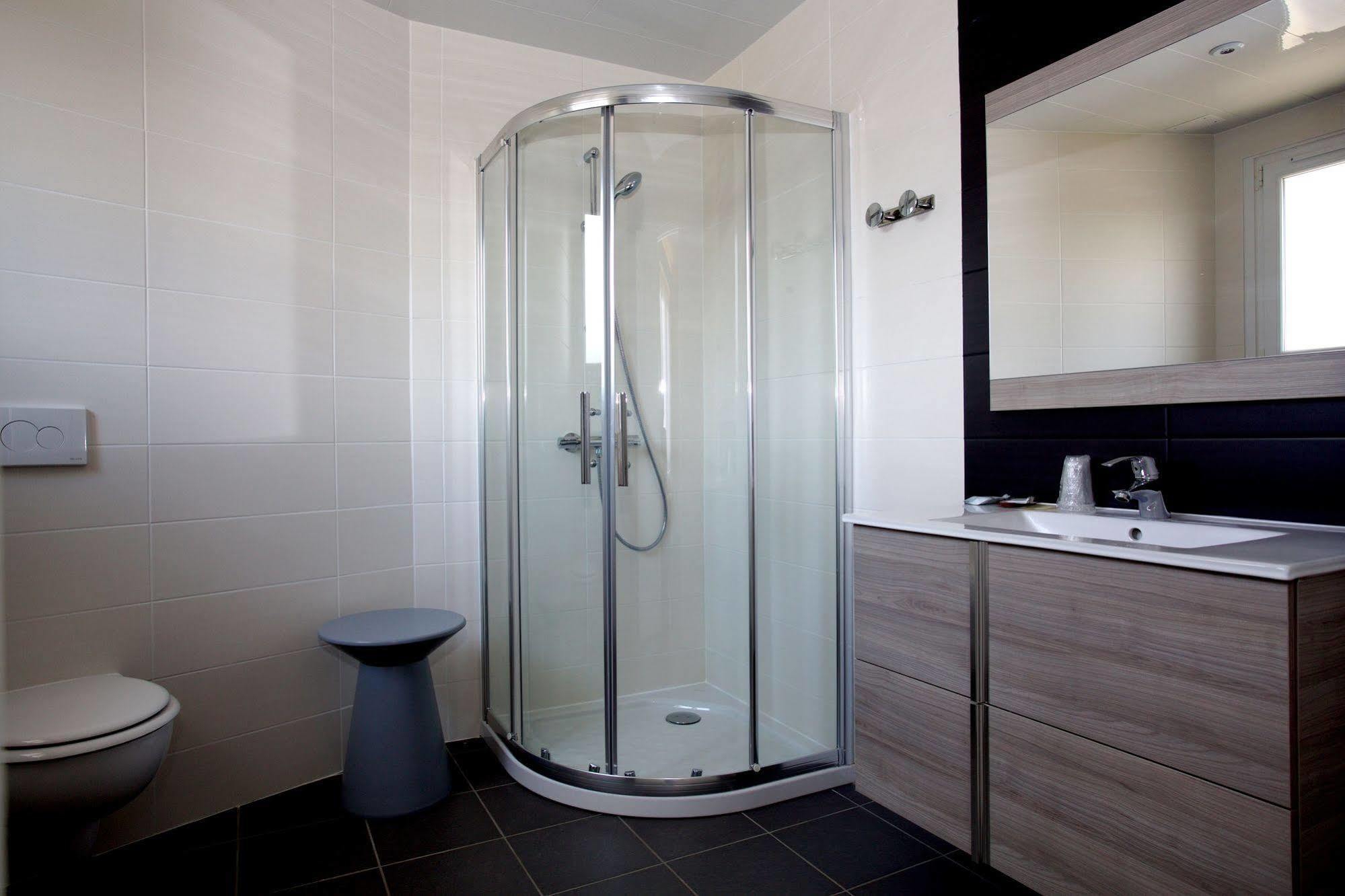 Logis Hotel Restaurant Spa Beau Site 룩세일레벵즈 외부 사진