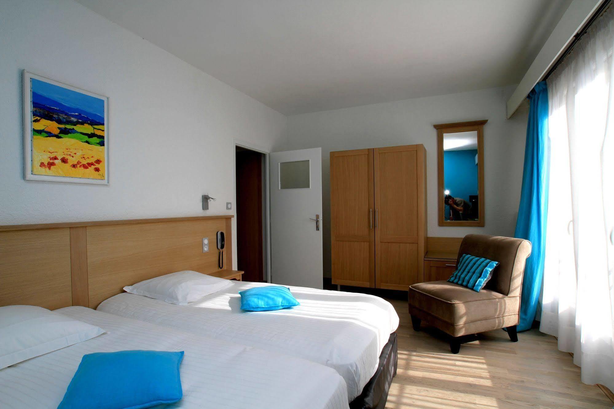 Logis Hotel Restaurant Spa Beau Site 룩세일레벵즈 외부 사진