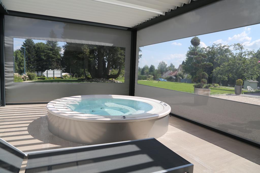 Logis Hotel Restaurant Spa Beau Site 룩세일레벵즈 외부 사진